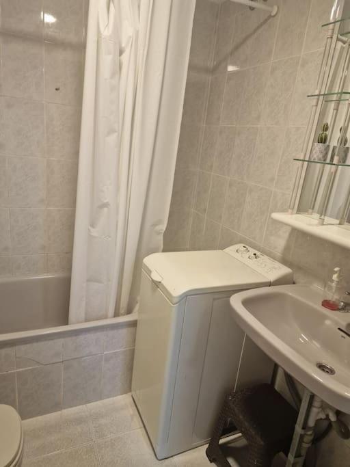 טורבייחה Studio Flat 150M Away From Beach מראה חיצוני תמונה