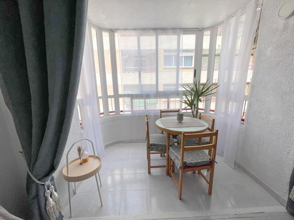 טורבייחה Studio Flat 150M Away From Beach מראה חיצוני תמונה